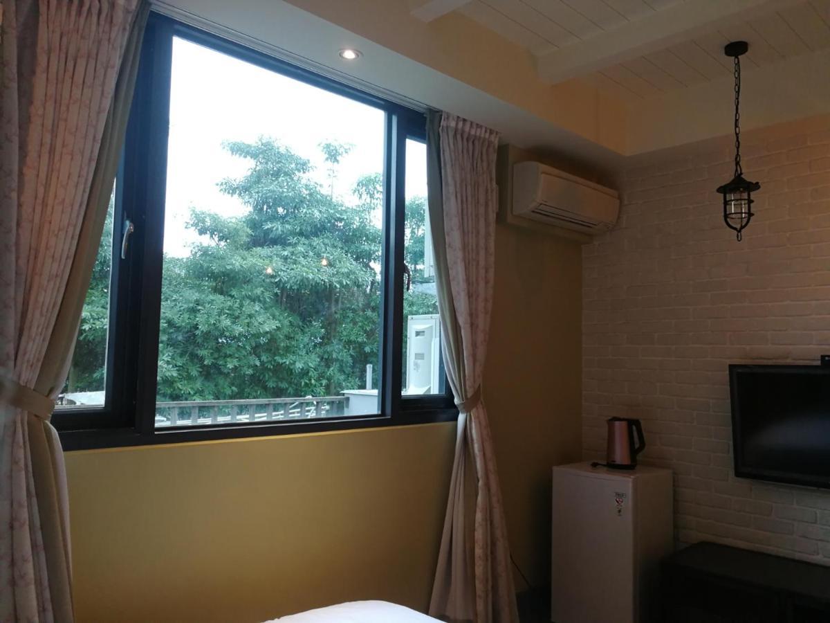 羅東夜市舒果shugo B&B 近清溝夜市 國旅卡特約店 配合手作早餐店及租車行 Luodong Exterior photo