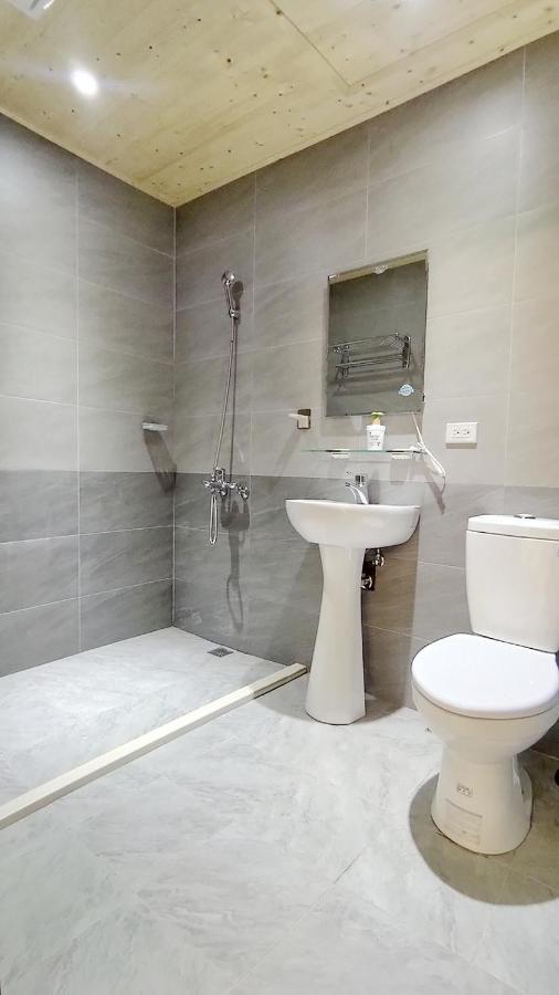 羅東夜市舒果shugo B&B 近清溝夜市 國旅卡特約店 配合手作早餐店及租車行 Luodong Exterior photo