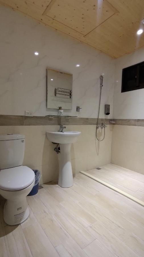 羅東夜市舒果shugo B&B 近清溝夜市 國旅卡特約店 配合手作早餐店及租車行 Luodong Exterior photo